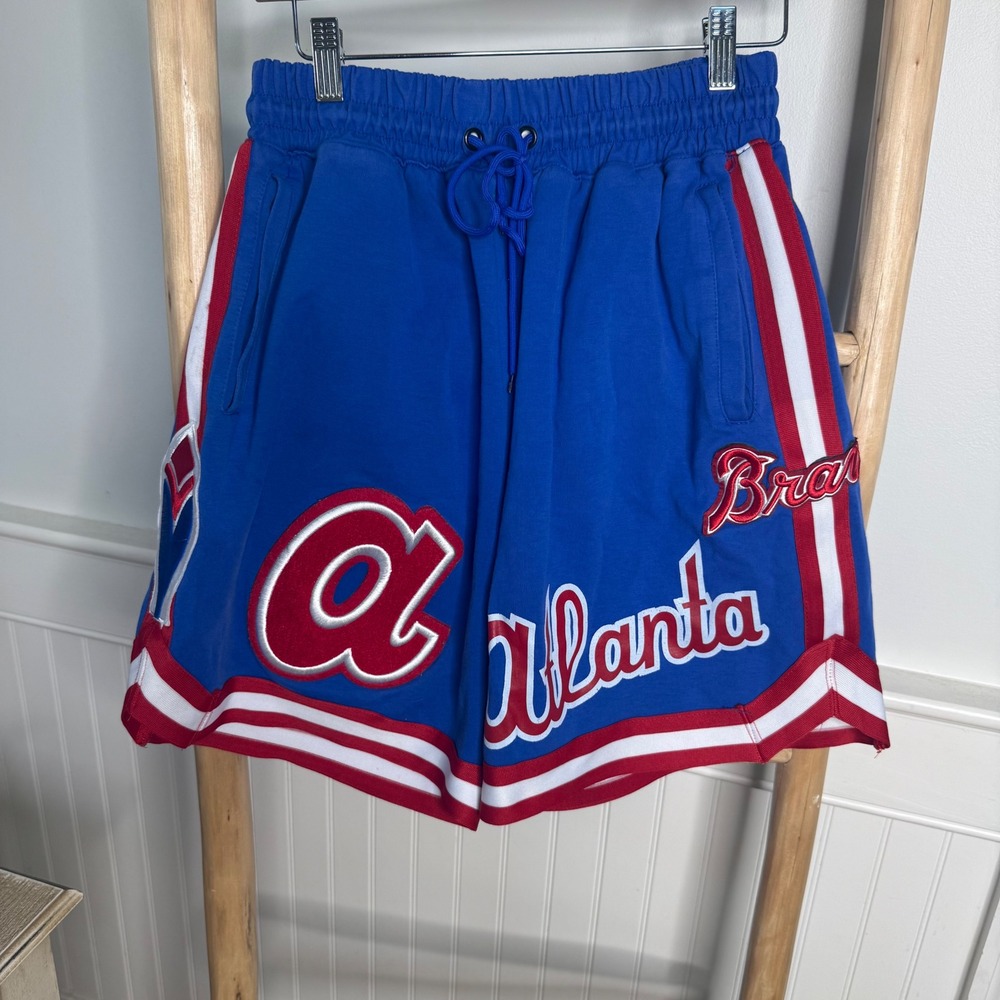 Pro Standard Atlanta Braves Blue Chenille Patch Shorts Mens Large MLB Luxury